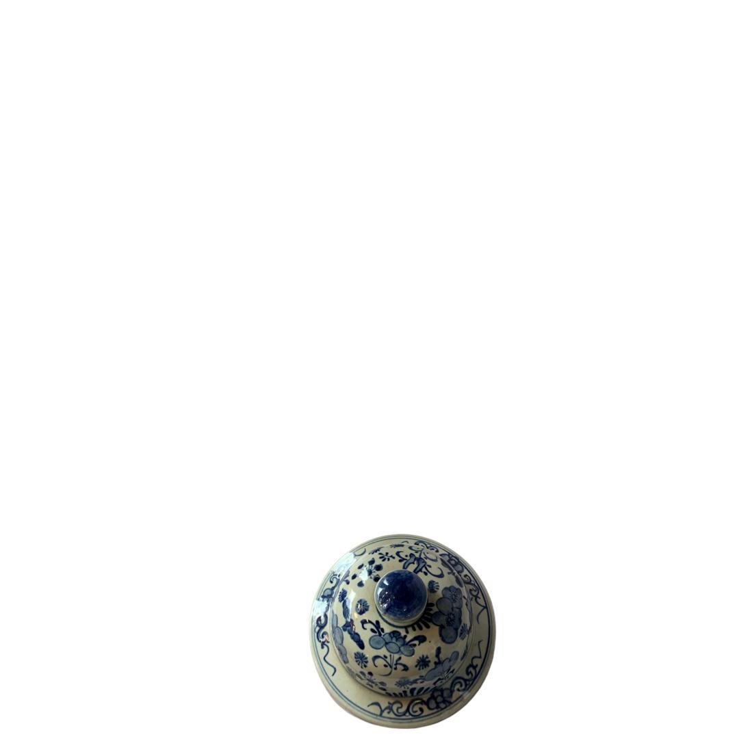 Canvello Contemporary Extra Large Chinese Blue and White Ginger Jar