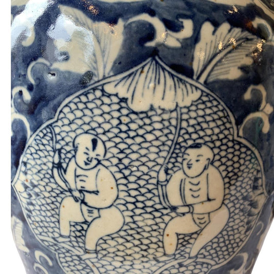 Canvello Contemporary Extra Large Chinese Blue and White Ginger Jar