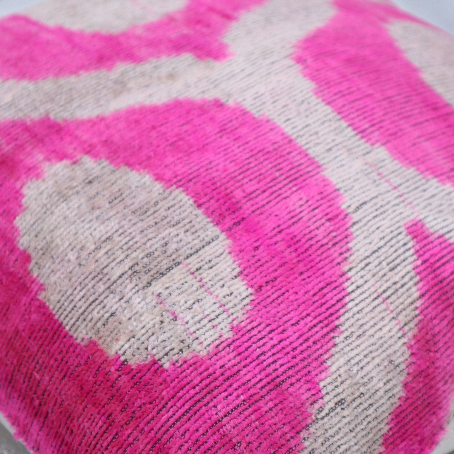 Canvello Velvet Pink Ivory Pillow | 16 x 16 in (40 x 40 cm)