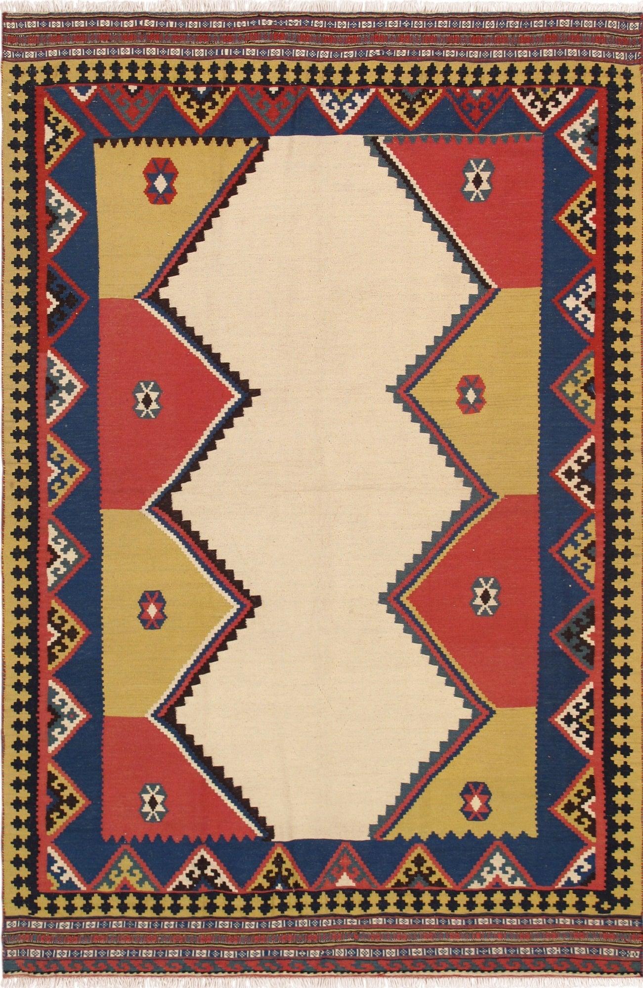 Canvello Vintage Anatolian Ivory Lamb's Wool Area Rug- 5'1" X 7'9"